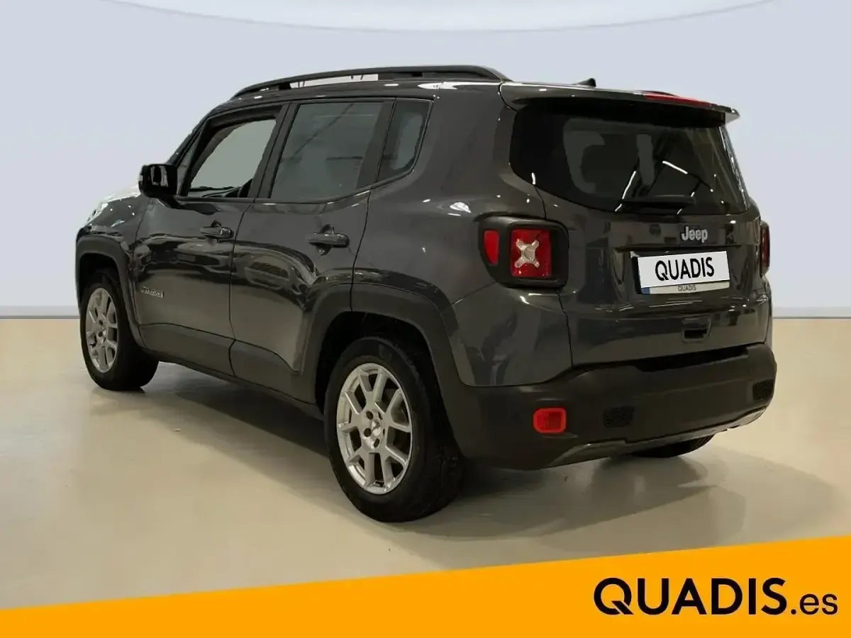 Usado Jeep Renegade Limited 120 CV (88 kW) 2024 Gris / plata SUV