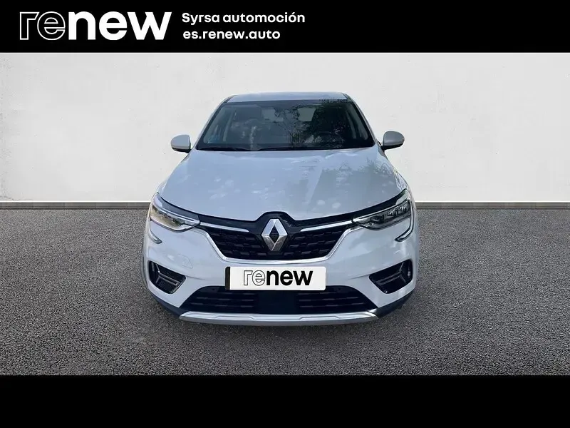 Usado Renault Arkana Zen 94 CV (69 kW) 2021 Blanco SUV
