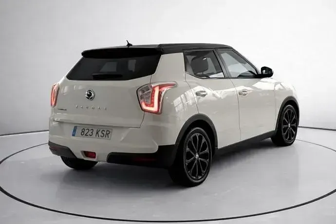 Usado SsangYong Tivoli Limited 128 CV (94 kW) 2018 SUV