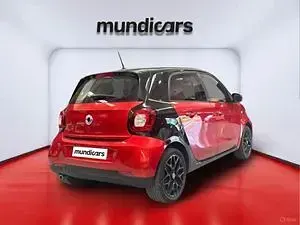 Usado Smart ForFour Passion 90 CV (66 kW) 2015 Rojo Utilitario