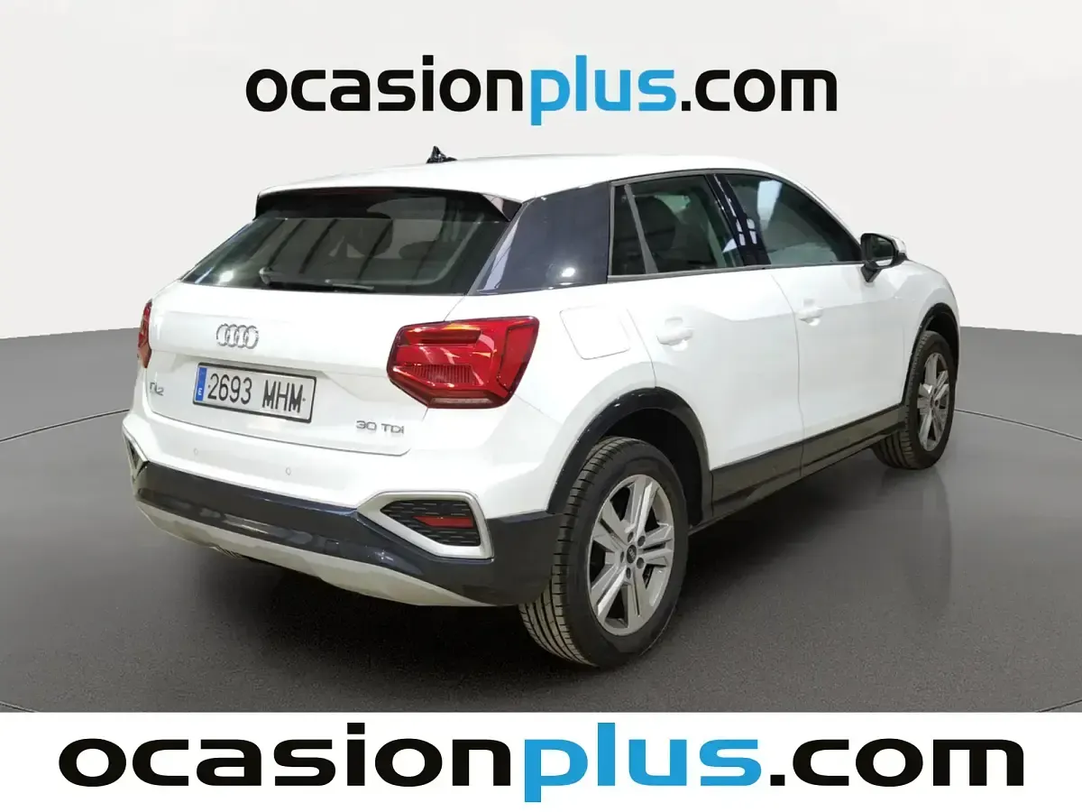 Usado Audi Q2 Advanced Plus 116 HP (85 kW) 2023 Branco SUV