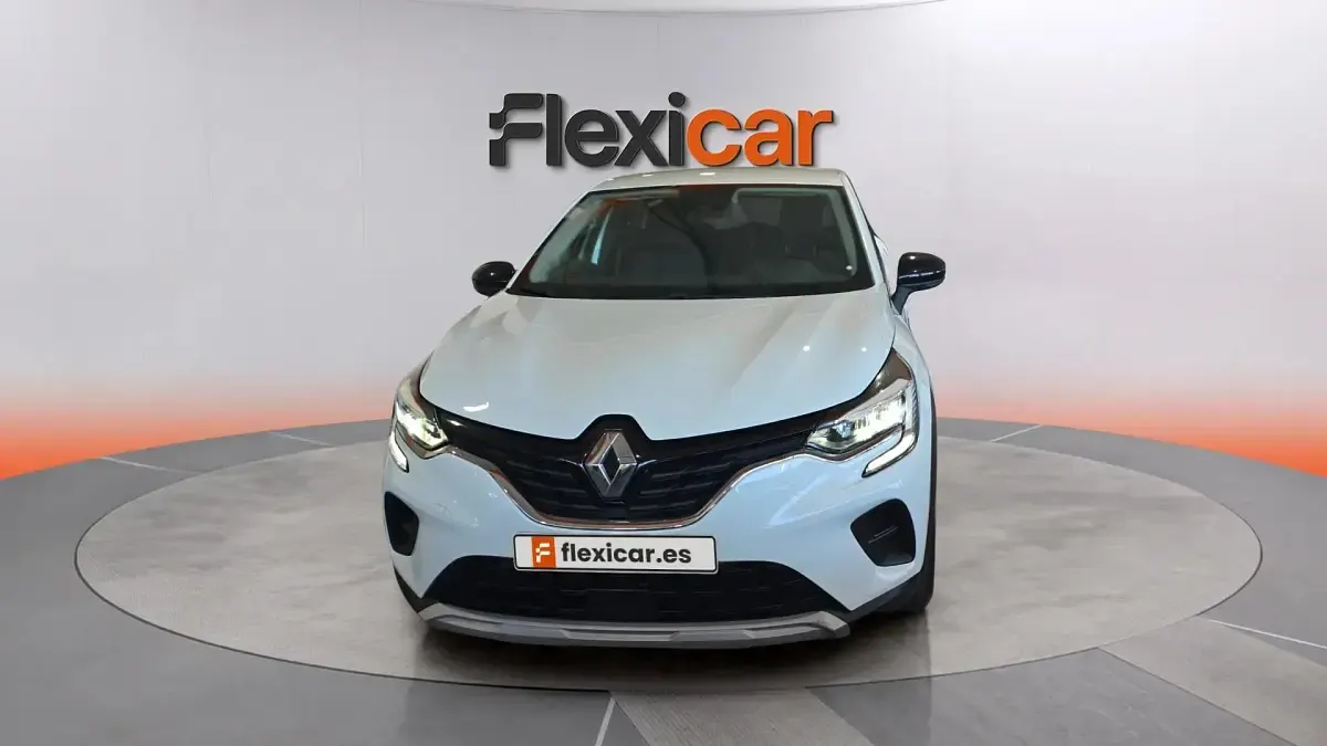 Usado Renault Captur Equilibre 101 CV (74 kW) 2023 Blanco SUV