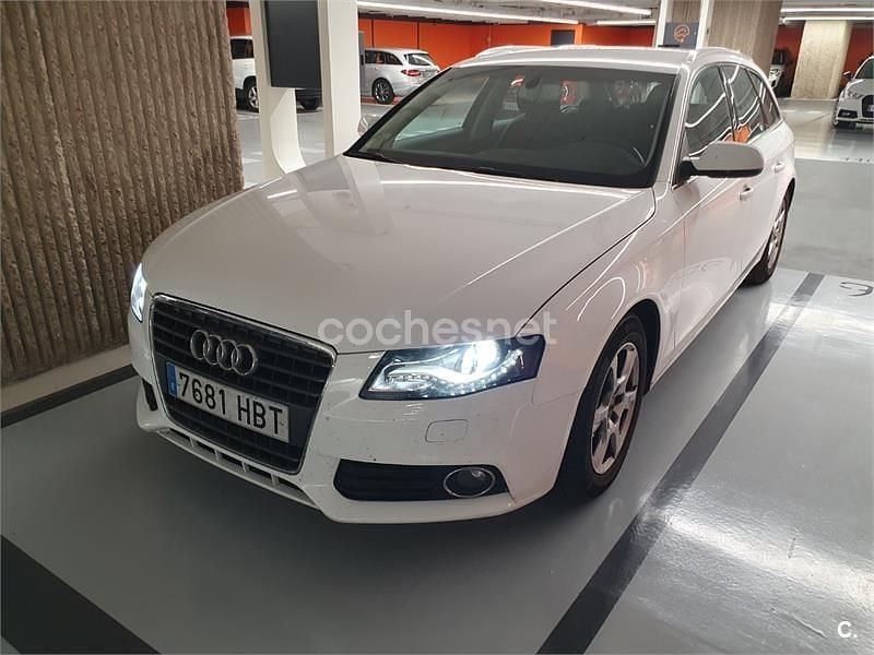 Blanco Usado 2011 Audi A4 Familiar | 9950 € (Precio justo) - Imagen 1/4