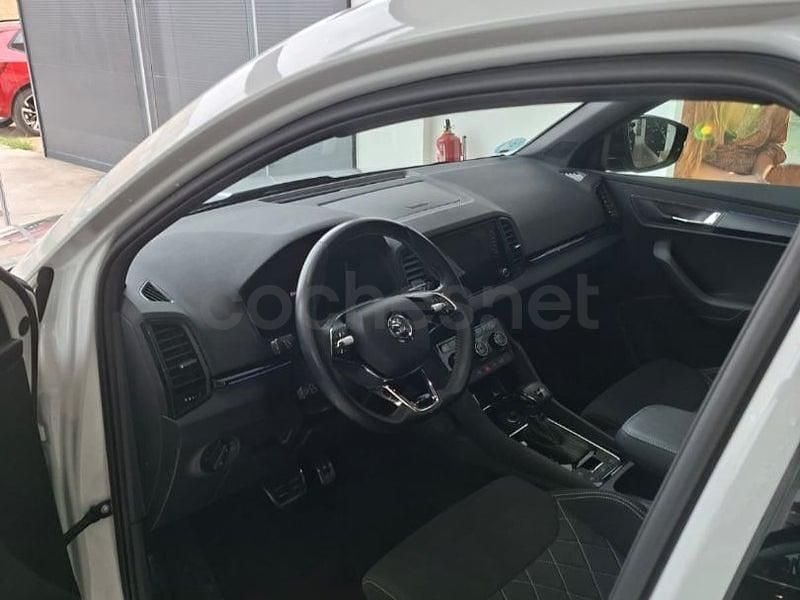 Usado Skoda Karoq SportLine 150 HP (110 kW) 2022 Branco SUV
