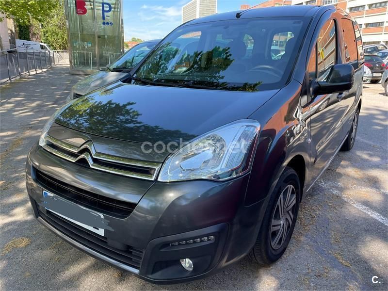 Gris / plata Usado 2015 Citroën Berlingo Feel Monovolumen | 9000 € (Super precio) - Imagen 1/3