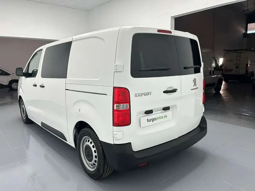 Usado Peugeot Expert Premium 95 CV (69 kW) 2016 Blanco Van