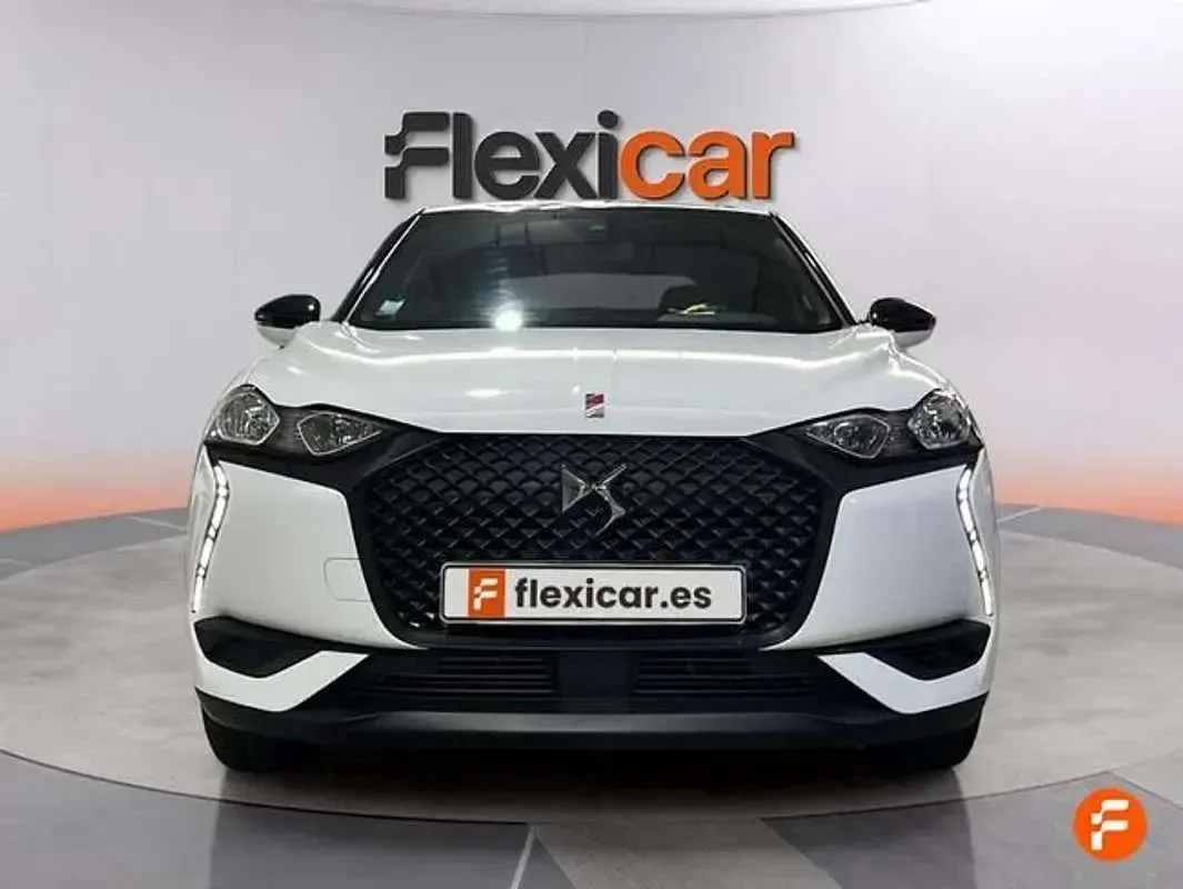 Usado DS Automobiles DS3 Crossback Performance Line Plus 131 CV (96 kW) 2022 Blanco SUV