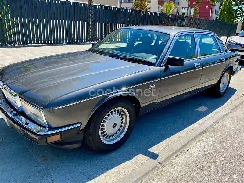 Usado Jaguar XJ6 Sovereign 220 CV (161 kW) 1988 Beige Berlina