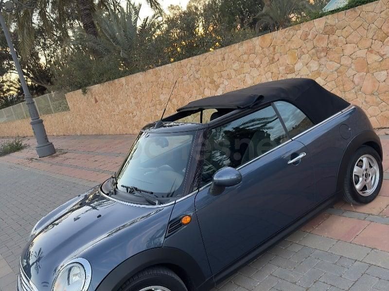 Usado Mini Cooper D Cabriolet 112 CV (82 kW) 2011 Azul Descapotable