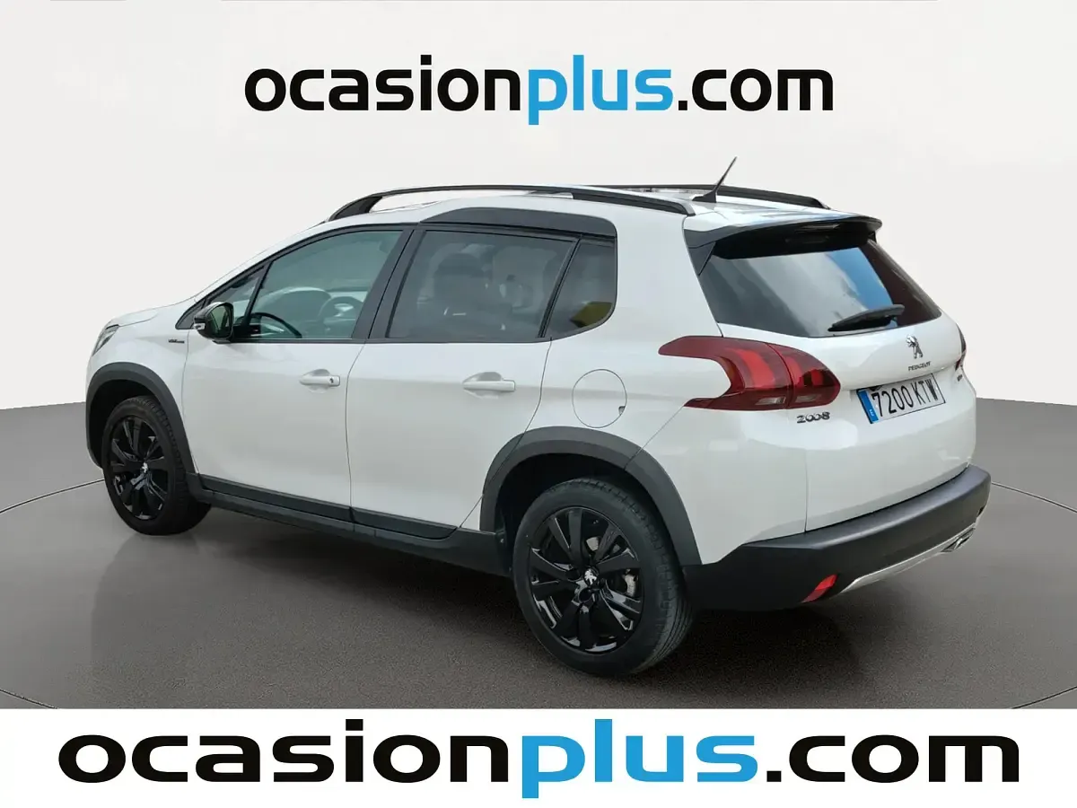 Usado Peugeot 2008 GT-line 131 CV (96 kW) 2019 Blanco SUV
