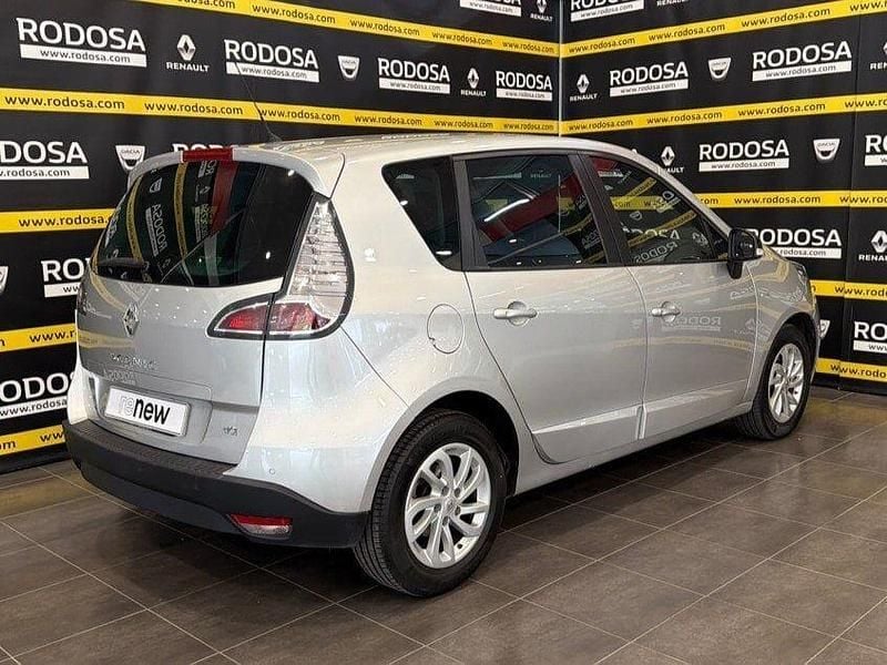 Usado Renault Scénic III LIMITED 110 CV (80 kW) 2015 Gris Monovolumen