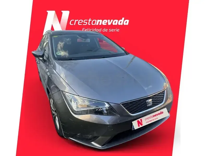 Usado Seat Leon Style 105 CV (77 kW) 2014 Marrón Familiar