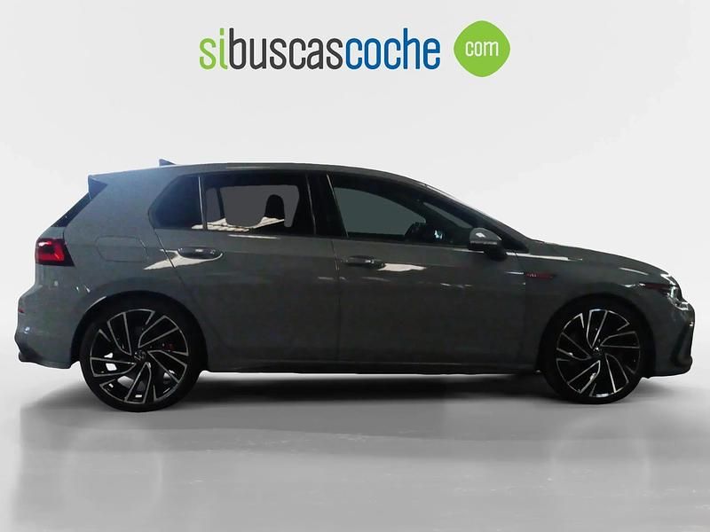 Usado VW Golf VIII GTI 245 CV (180 kW) 2021 Gris/plata