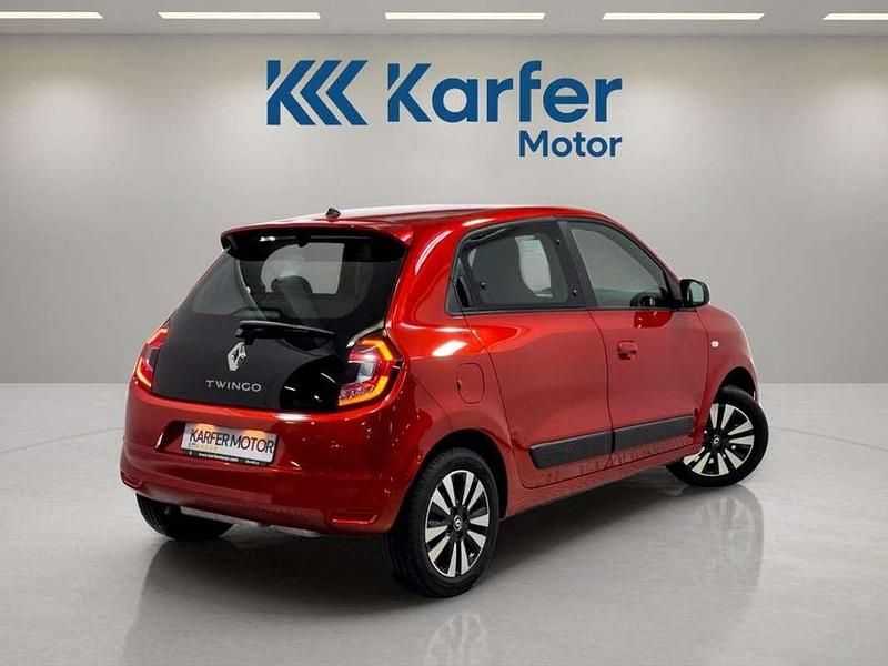 Usado Renault Twingo Intens 75 CV (55 kW) 2020 Rojo Utilitario