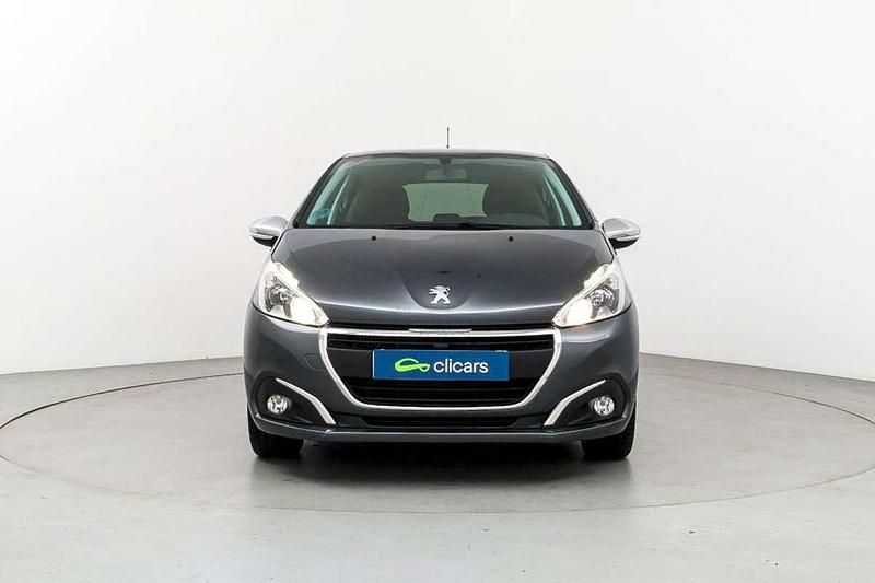 Usado Peugeot 208 Style 99 CV (72 kW) 2017 Gris Utilitario