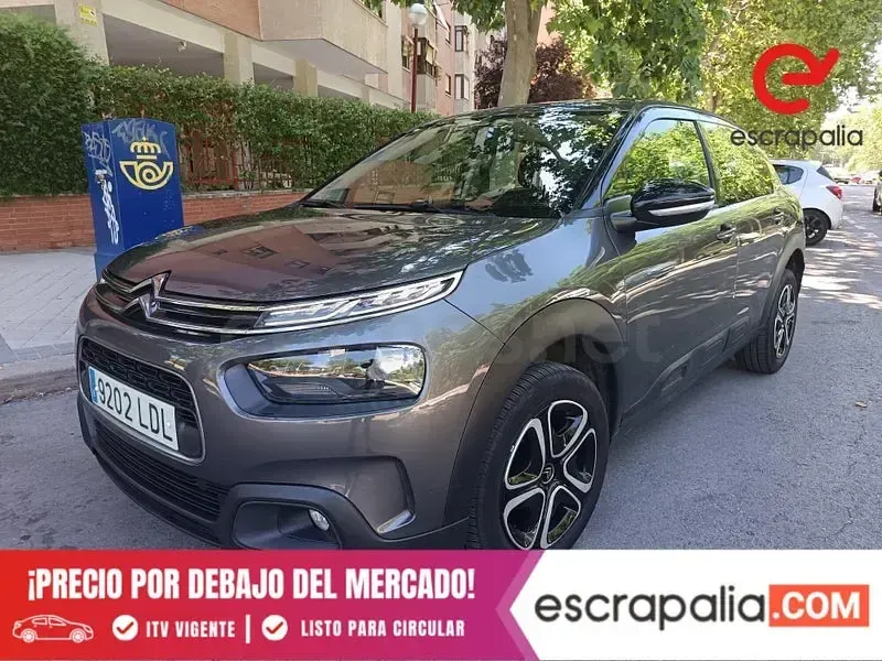 Usado Citroën C4 Feel 110 CV (80 kW) 2019 Gris / plata Berlina