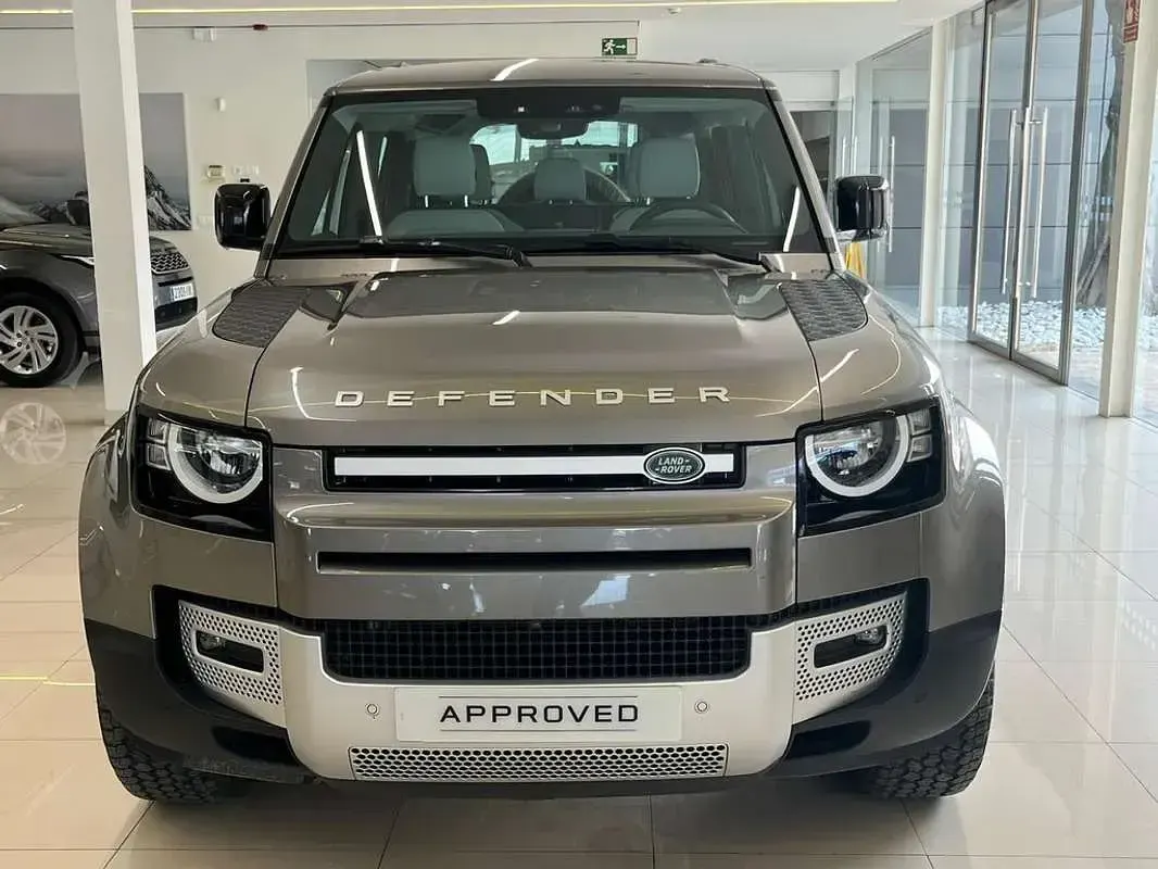 Usado Land Rover Defender S 249 CV (183 kW) 2024 Gris SUV