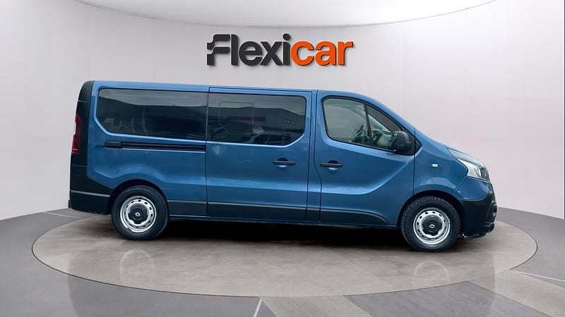 Usado Renault Trafic LIMITED 125 CV (91 kW) 2016 Azul Monovolumen