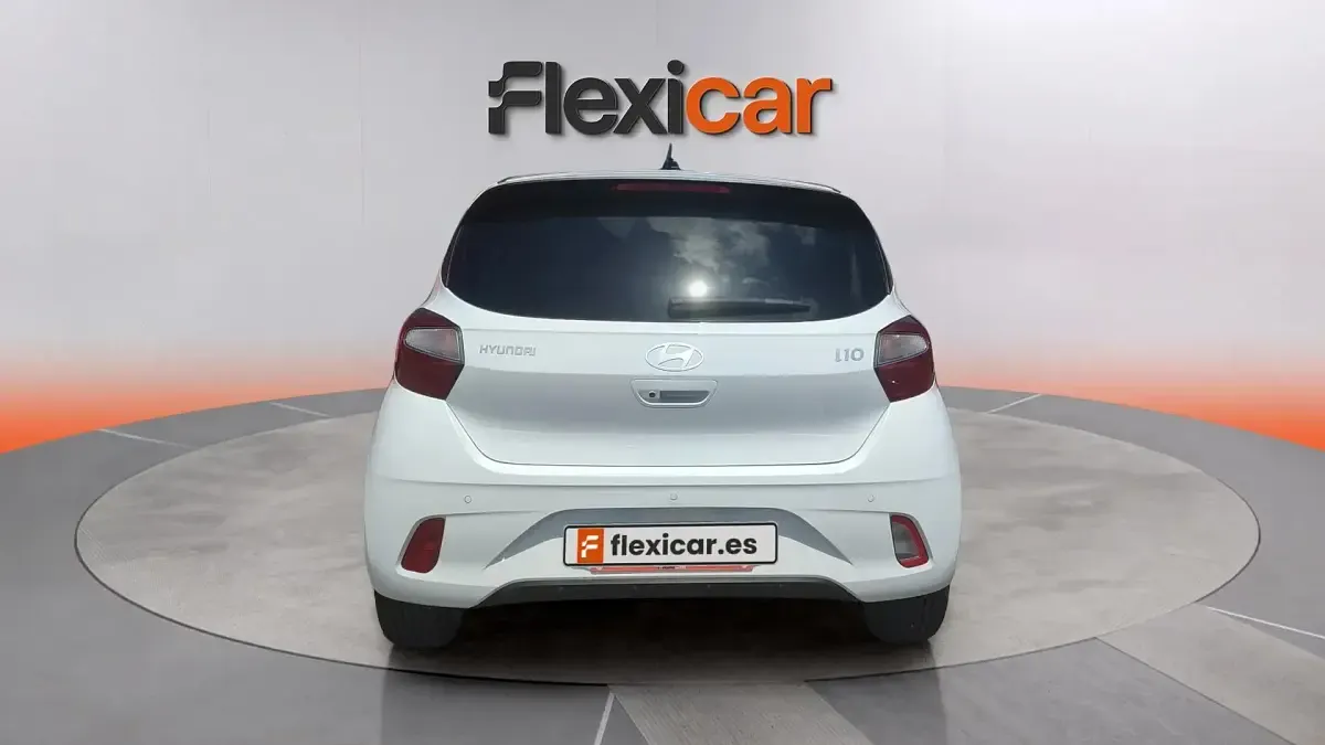 Usado Hyundai i10 67 CV (49 kW) 2024 Blanco Utilitario