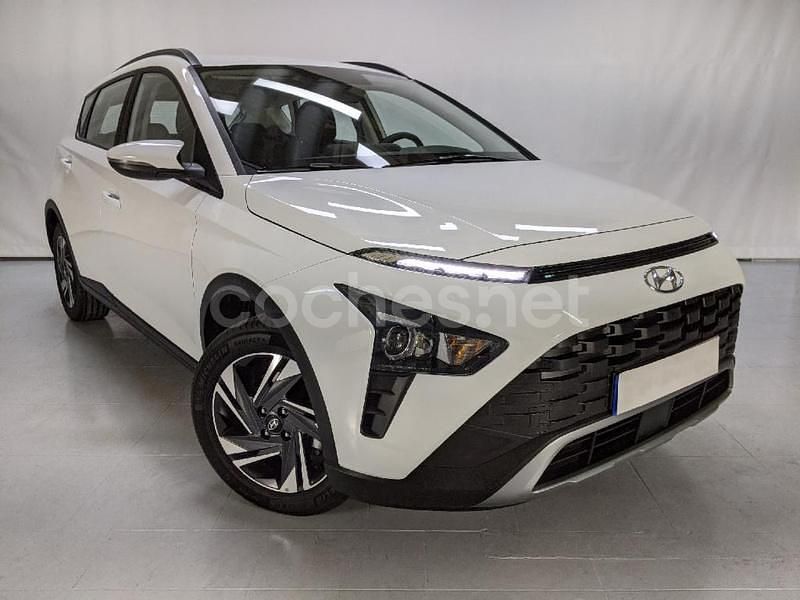 Blanco Usado 2024 Hyundai Bayon SUV | 17.309 € (Precio justo) - Imagen 1/4