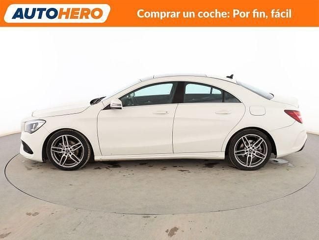 Usado Mercedes CLA200 AMG line 136 CV (100 kW) 2017 Blanco Berlina