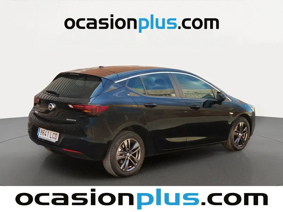 Usado Opel Astra S 110 CV (80 kW) 2019 Negro Utilitario