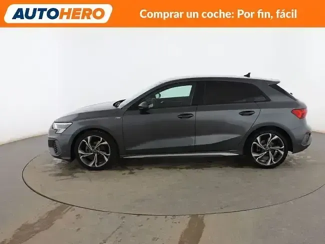 Używany Audi A3 S-Line 150 KM (110 kW) 2023 Szary Sedan/Limuzyna