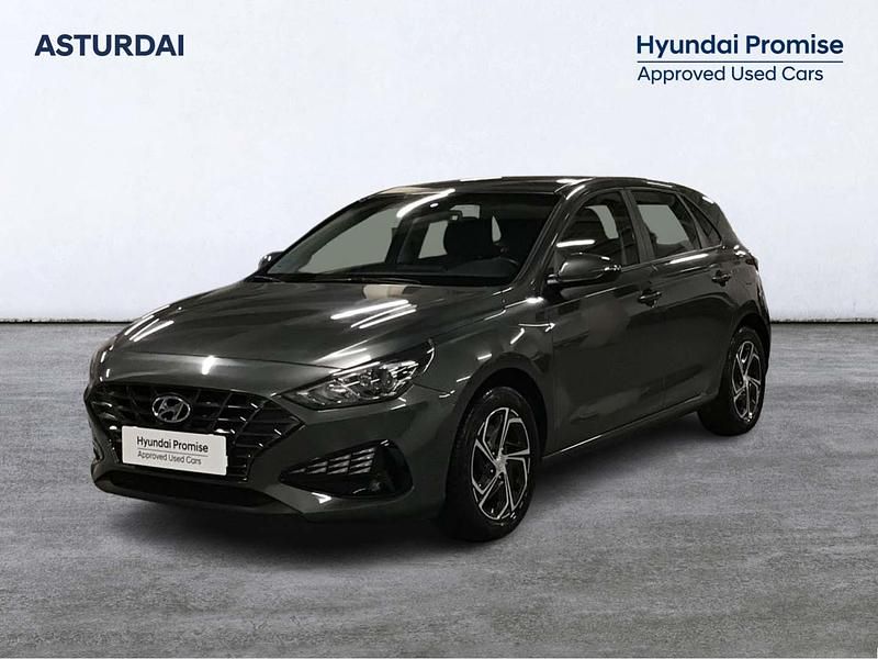 Gris Usado 2022 Hyundai i30 Utilitario | 15.990 € (Precio justo) - Imagen 1/4