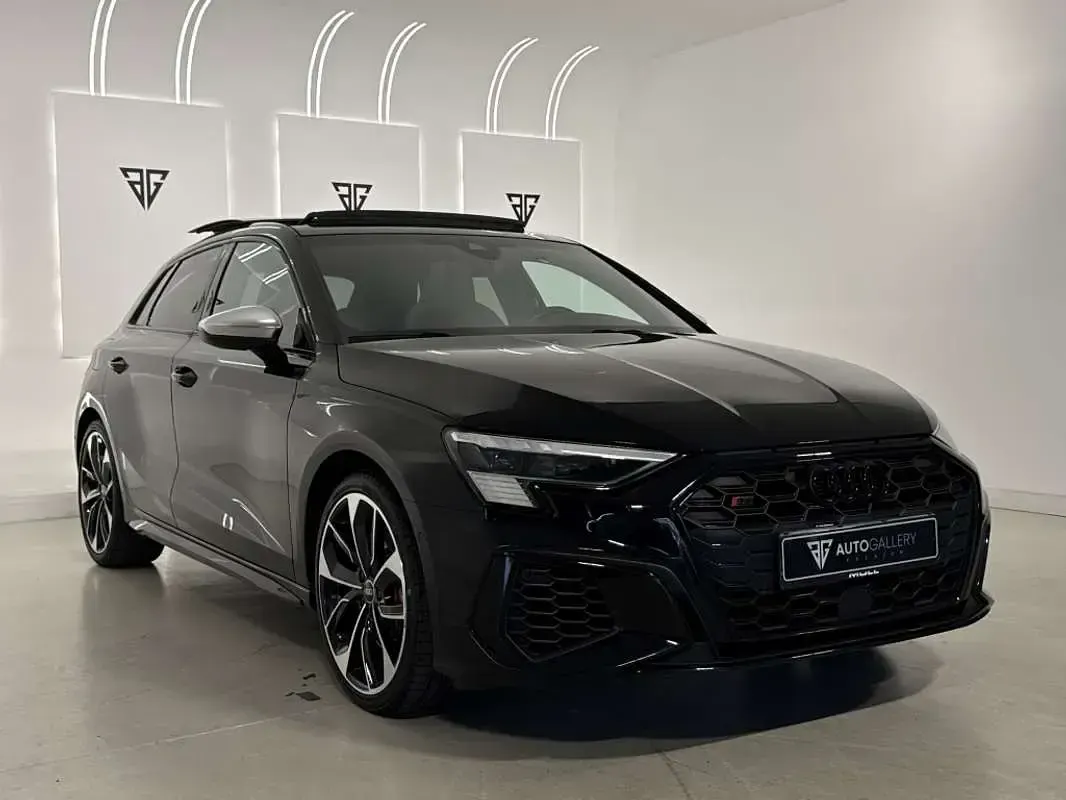 Usado Audi S3 Sportback Ambiente 310 CV (228 kW) 2024 Negro Utilitario