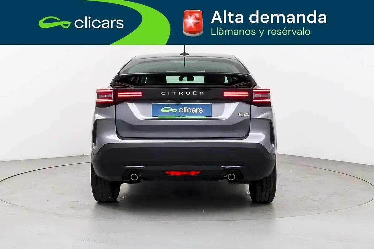Usado Citroën C4 136 CV (100 kW) 2025 Gris SUV