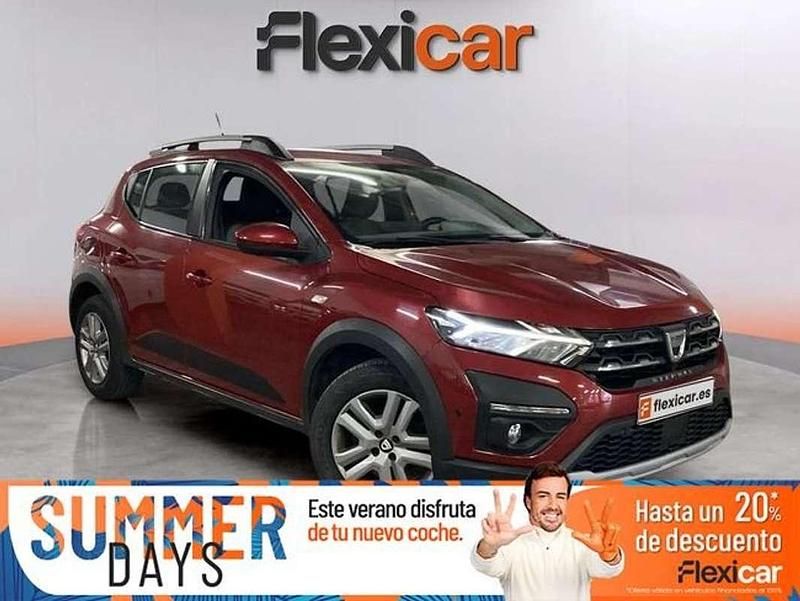 Burdeos Usado 2022 Dacia Sandero Essentiel Utilitario | 13.290 € (Precio justo) - Imagen 1/4