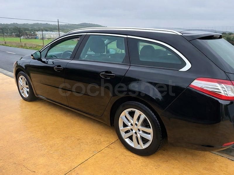 Usado Peugeot 508 SW Business-Line 140 CV (102 kW) 2012 Negro Familiar