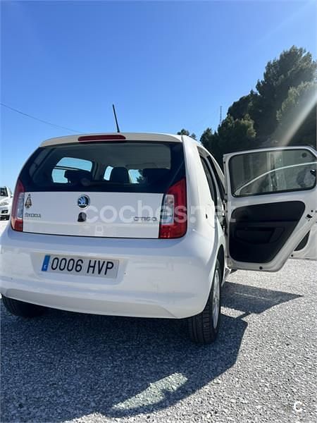 Usado Skoda Citigo Ambition 60 CV (44 kW) 2014 Blanco Utilitario
