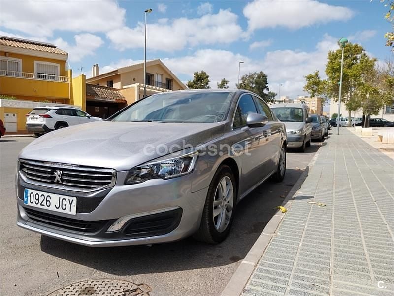 Usado Peugeot 508 Active 165 CV (121 kW) 2015 Gris / plata Berlina