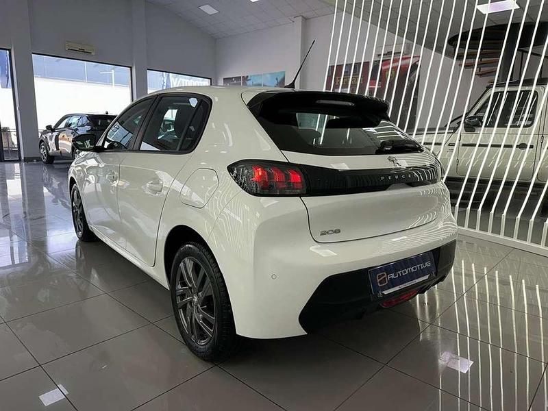 Usado Peugeot 208 Active 99 CV (72 kW) 2023 Blanco Utilitario