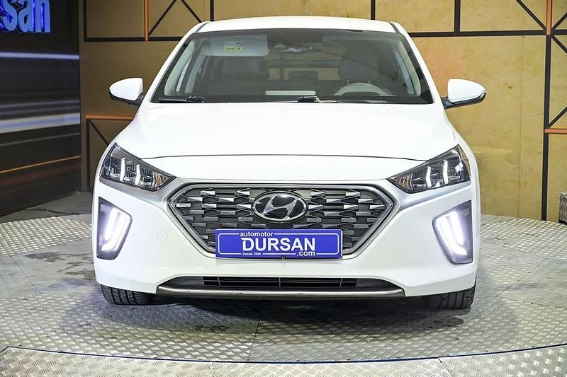 Usado Hyundai Ioniq 141 CV (103 kW) 2022 Blanco Utilitario