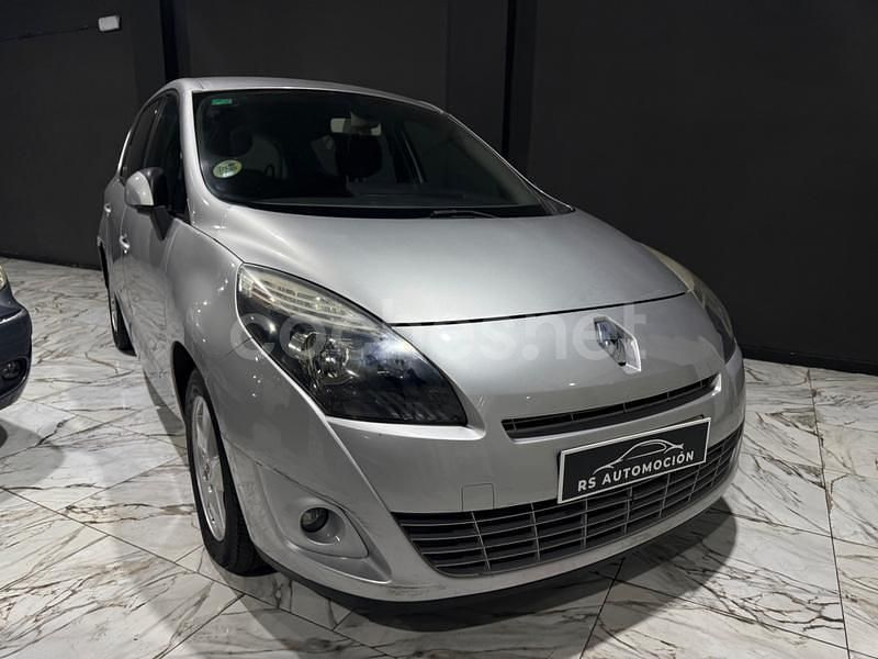 Gris / plata Usado 2009 Renault Grand Scénic III Dynamique Monovolumen | 5990 € (Precio justo) - Imagen 1/4