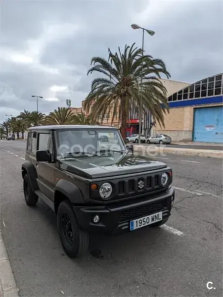 Usado Suzuki Jimny 102 CV (75 kW) 2024 Verde SUV