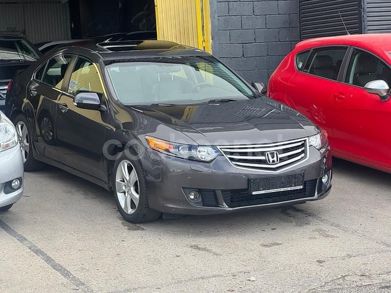 Gris / plata Usado 2008 Honda Accord Elegance Berlina | 8900 € (Super precio) - Imagen 1/4