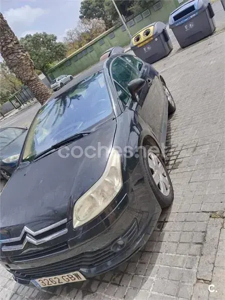 Usado Citroën C4 110 CV (80 kW) 2008 Negro Berlina