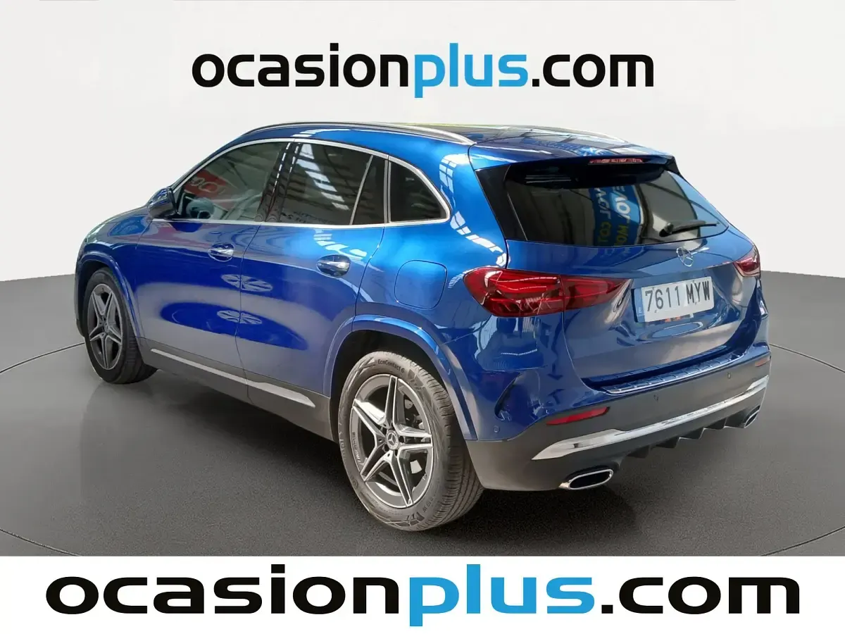 Usado Mercedes GLA200 AMG 150 CV (110 kW) 2025 Azul SUV