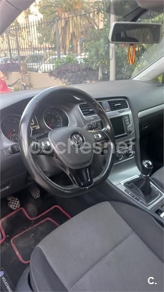 Negro Usado 2016 VW Golf VII Business Berlina | 11.800 € (Precio justo) - Imagen 1/4