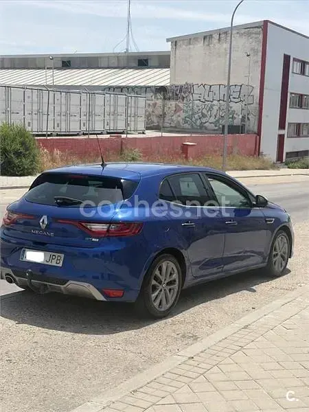 Usado Renault Mégane GT Line GT-Line 130 CV (95 kW) 2017 Azul Berlina