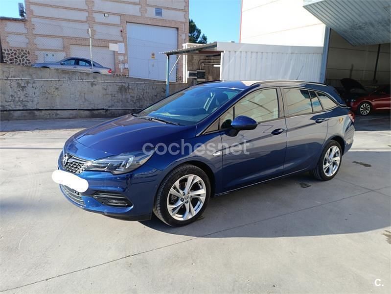 Azul Usado 2021 Opel Astra GS Line Familiar | 14.000 € (Precio justo) - Imagen 1/4