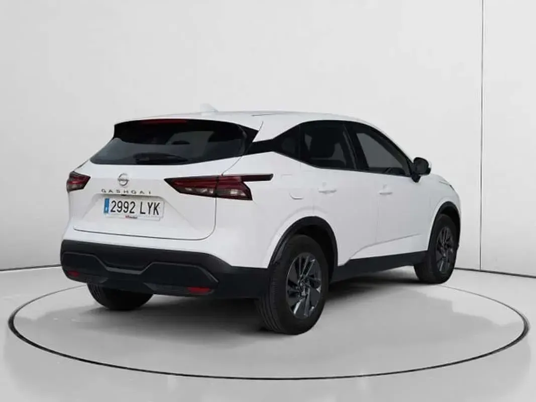 Usado Nissan Qashqai Acenta 140 CV (102 kW) 2022 Blanco SUV