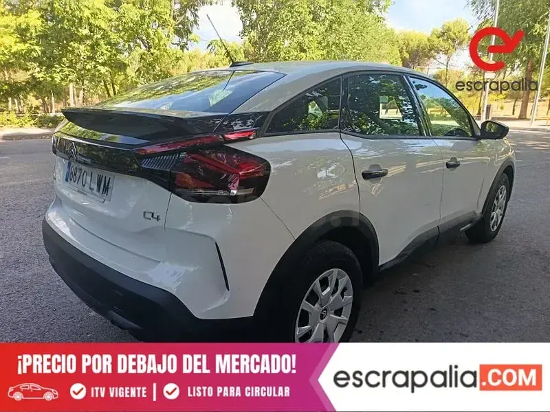 Usado Citroën C4 Live 110 CV (80 kW) 2022 Blanco Berlina