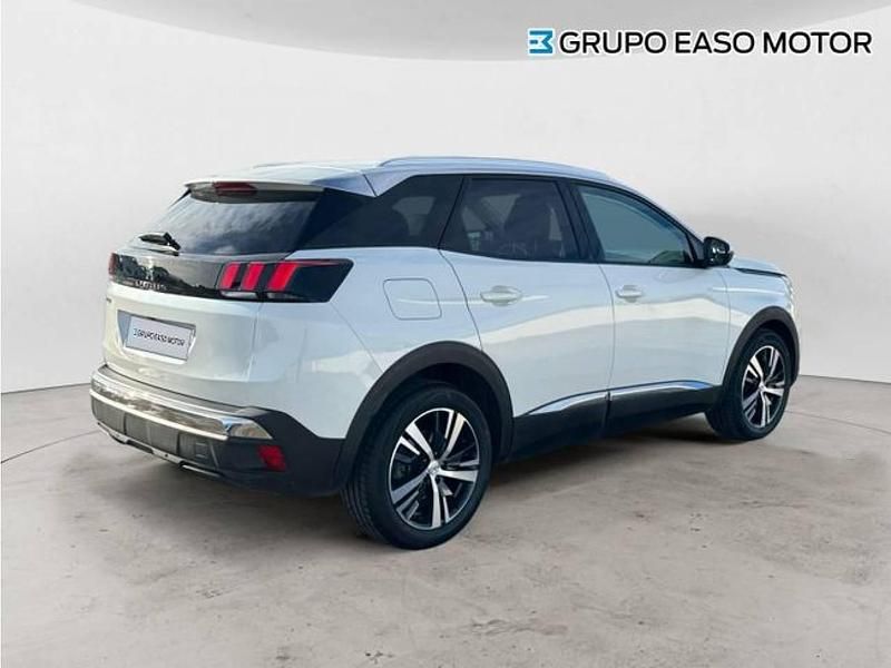 Usado Peugeot 3008 Allure 130 CV (95 kW) 2019 Blanco SUV