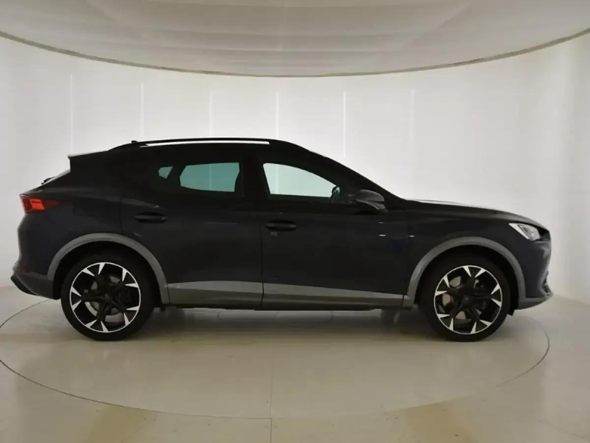 Usado Cupra Formentor VZ 245 CV (180 kW) 2022 Azul SUV