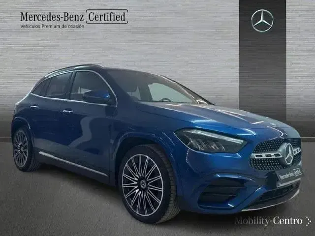 Usado Mercedes GLA200 163 CV (119 kW) 2025 Azul espectra SUV