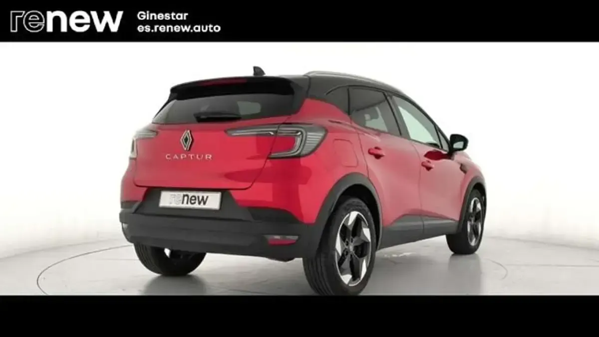 Usado Renault Captur Techno 101 CV (74 kW) 2025 Negro SUV